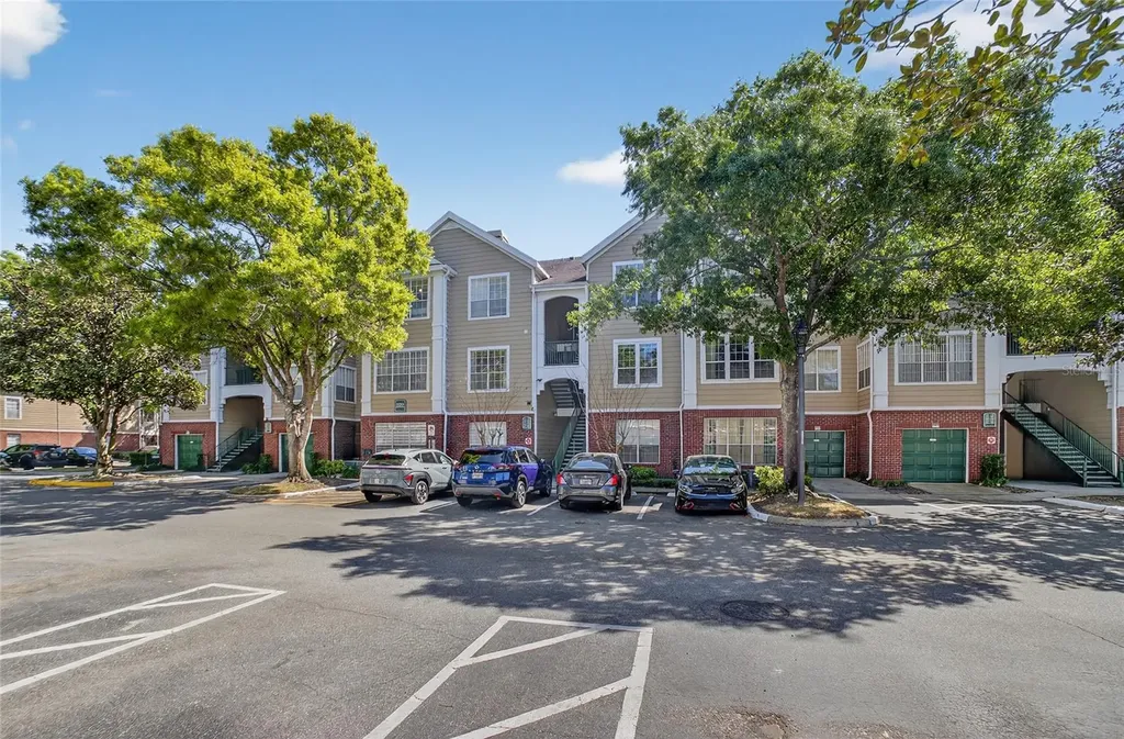 13015 Plantation Park Circle Orlando FL 32821