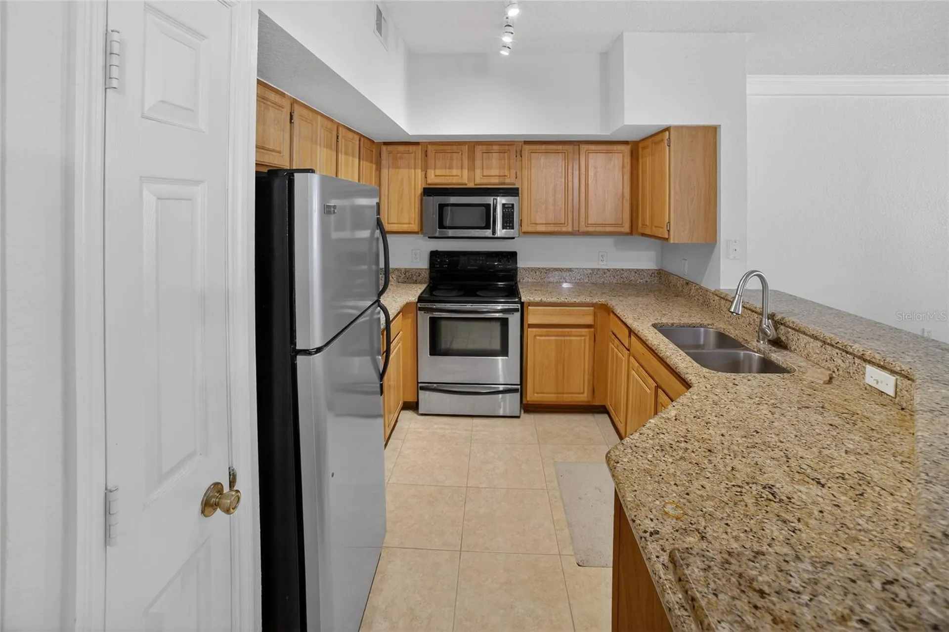 13015 Plantation Park Circle Orlando FL 32821