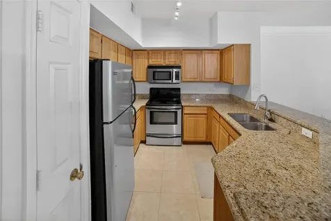 13015 Plantation Park Circle Orlando FL 32821