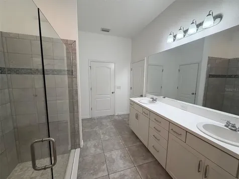 1066 Alder Tree Drive Apopka FL 32703