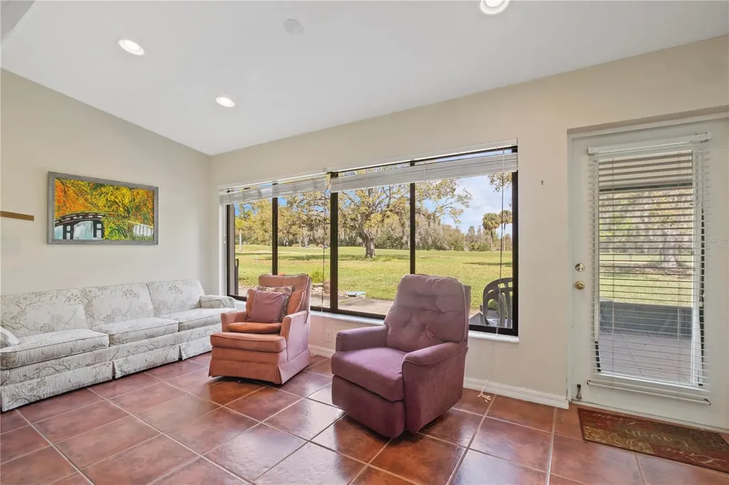 2725 Clubhouse Drive Lake Wales FL 33898