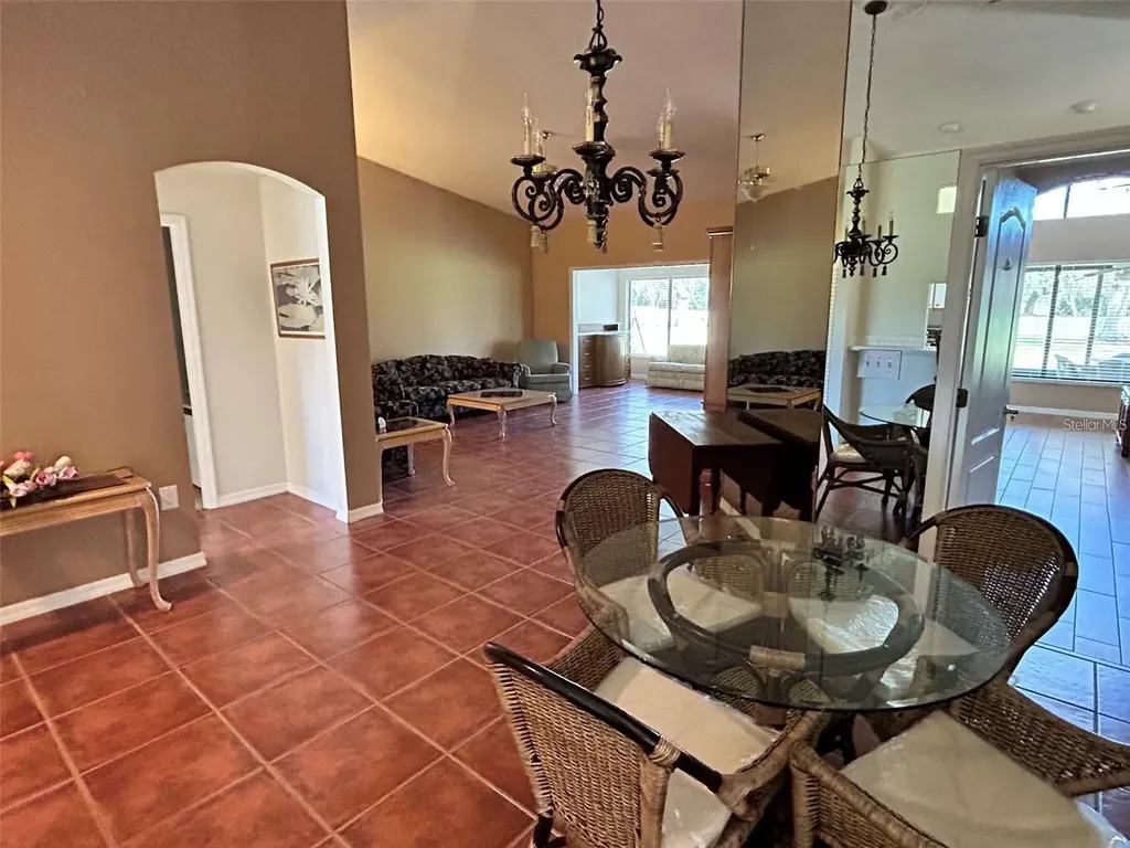 2725 Clubhouse Drive Lake Wales FL 33898