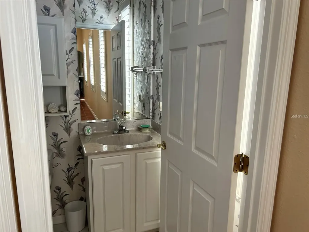 2725 Clubhouse Drive Lake Wales FL 33898