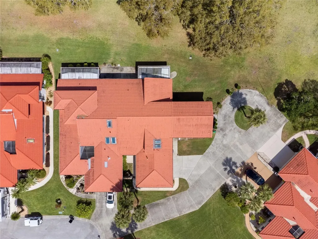 2725 Clubhouse Drive Lake Wales FL 33898