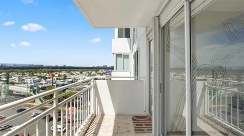 4837 Isla Verde Avenue Carolina PR 00979