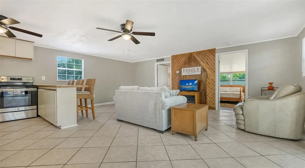 3818 Gocio Road Sarasota FL 34235