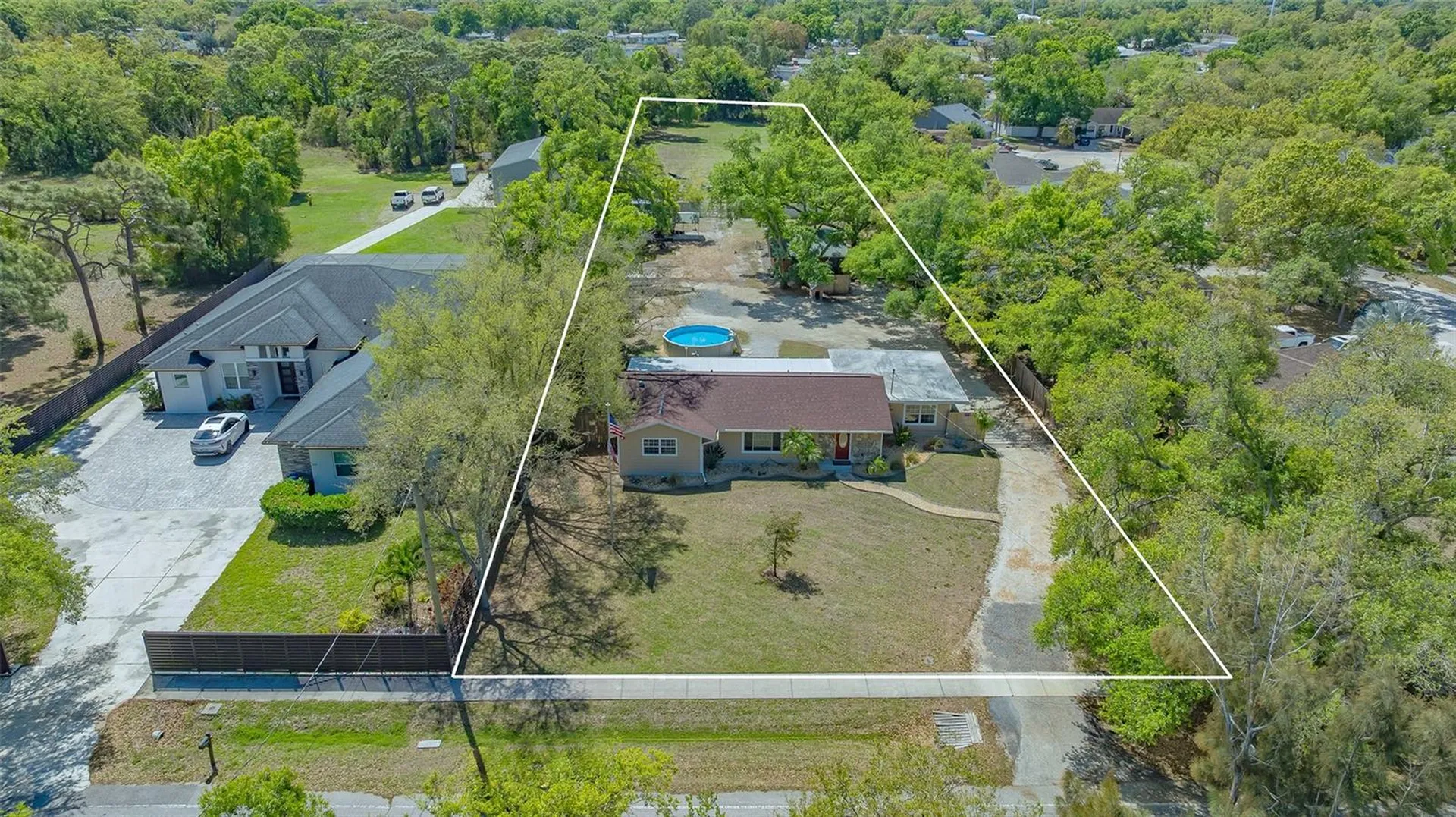 3818 Gocio Road Sarasota FL 34235