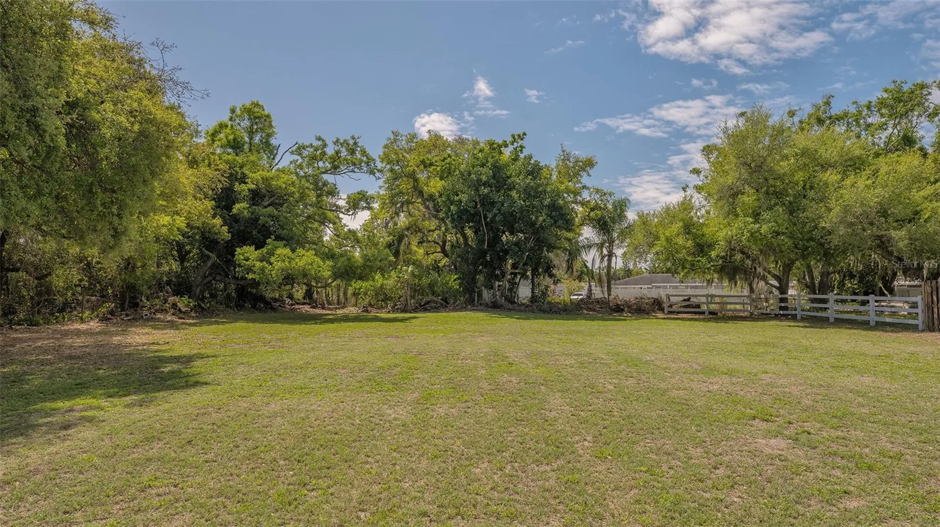 3818 Gocio Road Sarasota FL 34235