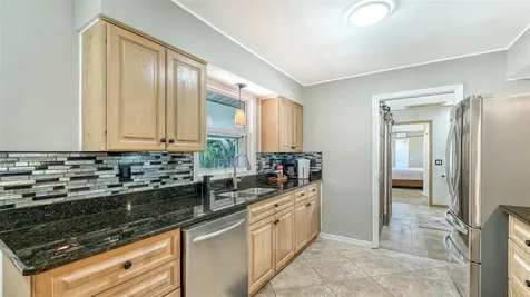 3818 Gocio Road Sarasota FL 34235