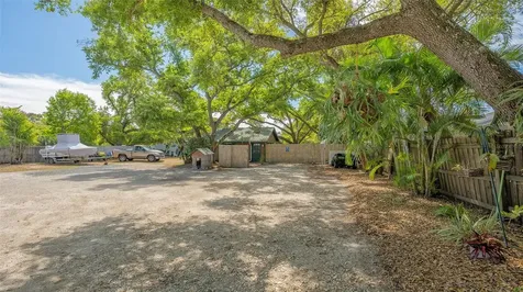 3818 Gocio Road Sarasota FL 34235