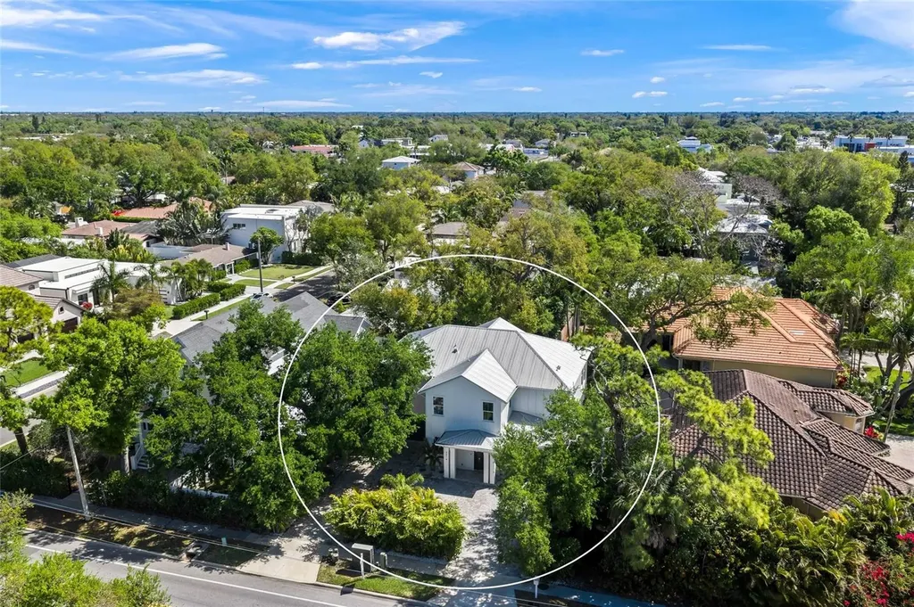 3319 S Osprey Avenue Sarasota FL 34239