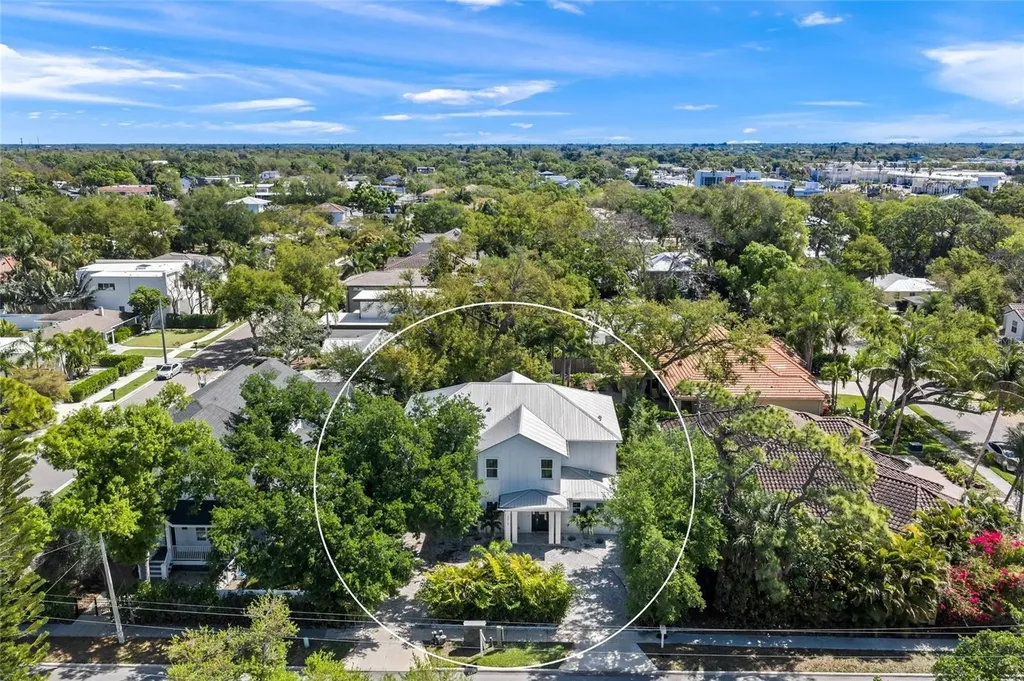 3319 S Osprey Avenue Sarasota FL 34239