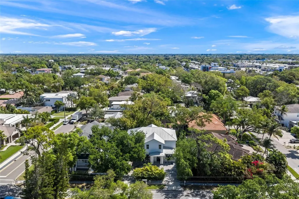 3319 S Osprey Avenue Sarasota FL 34239