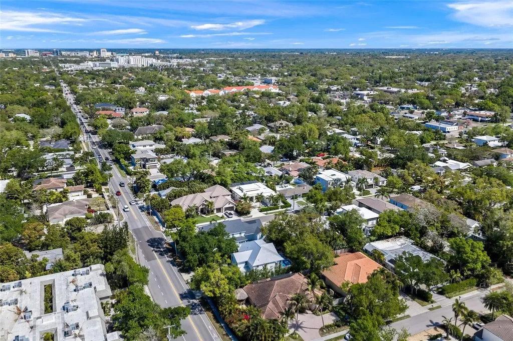 3319 S Osprey Avenue Sarasota FL 34239