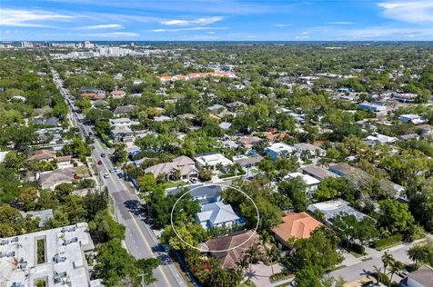 3319 S Osprey Avenue Sarasota FL 34239