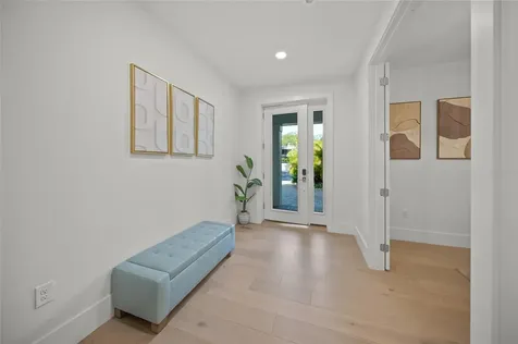 3319 S Osprey Avenue Sarasota FL 34239