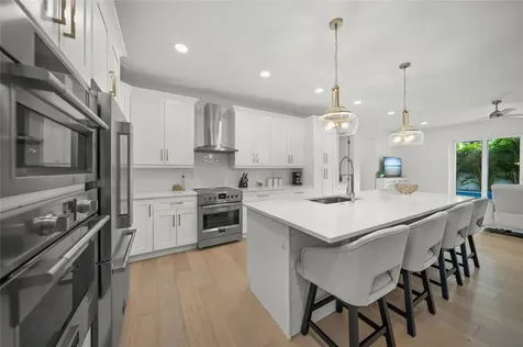 3319 S Osprey Avenue Sarasota FL 34239