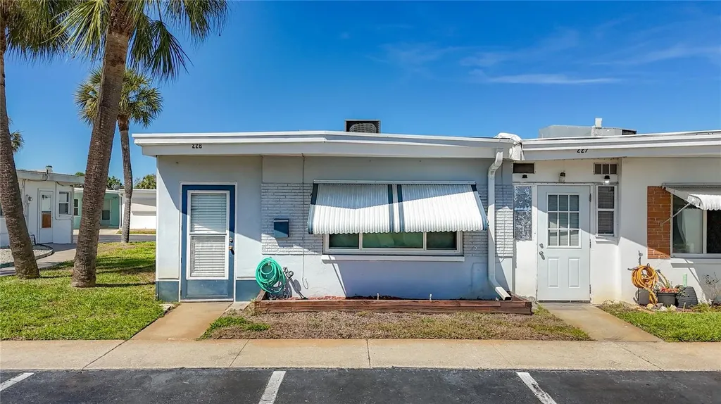 250 Rosery Road NW Largo FL 33770