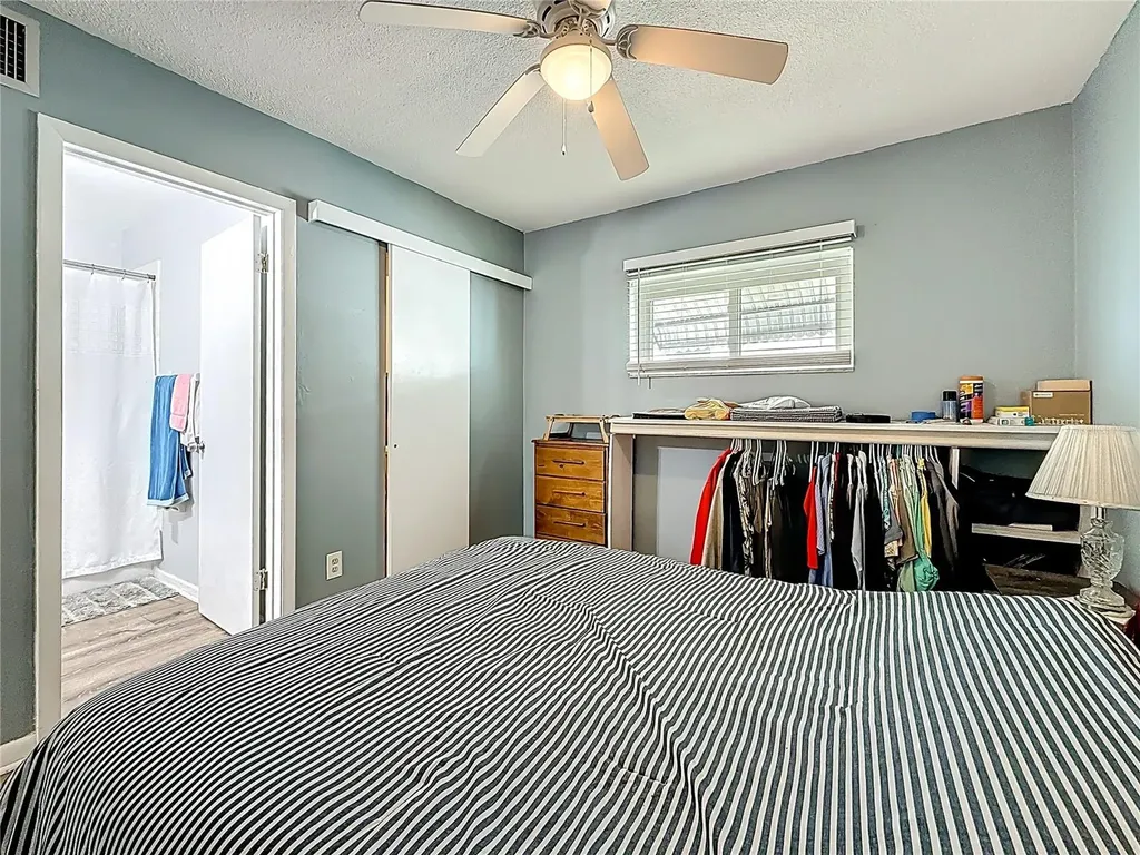 250 Rosery Road NW Largo FL 33770