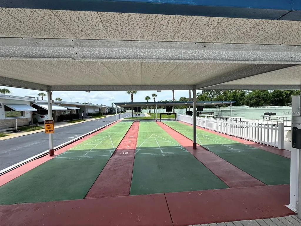 250 Rosery Road NW Largo FL 33770