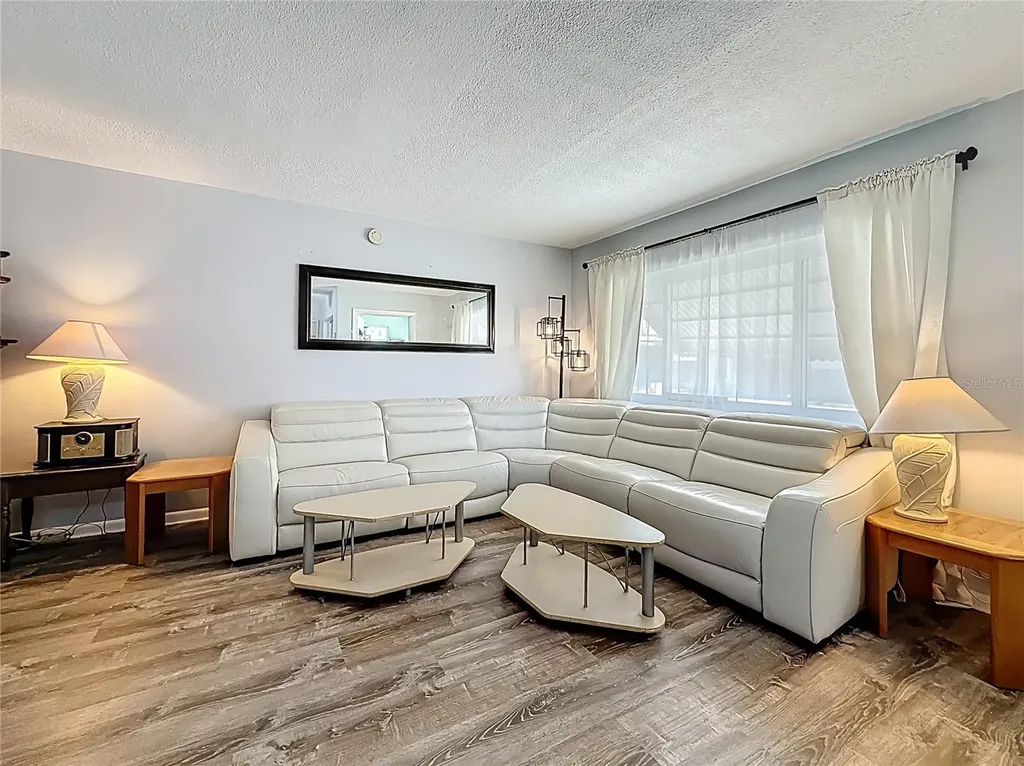 250 Rosery Road NW Largo FL 33770