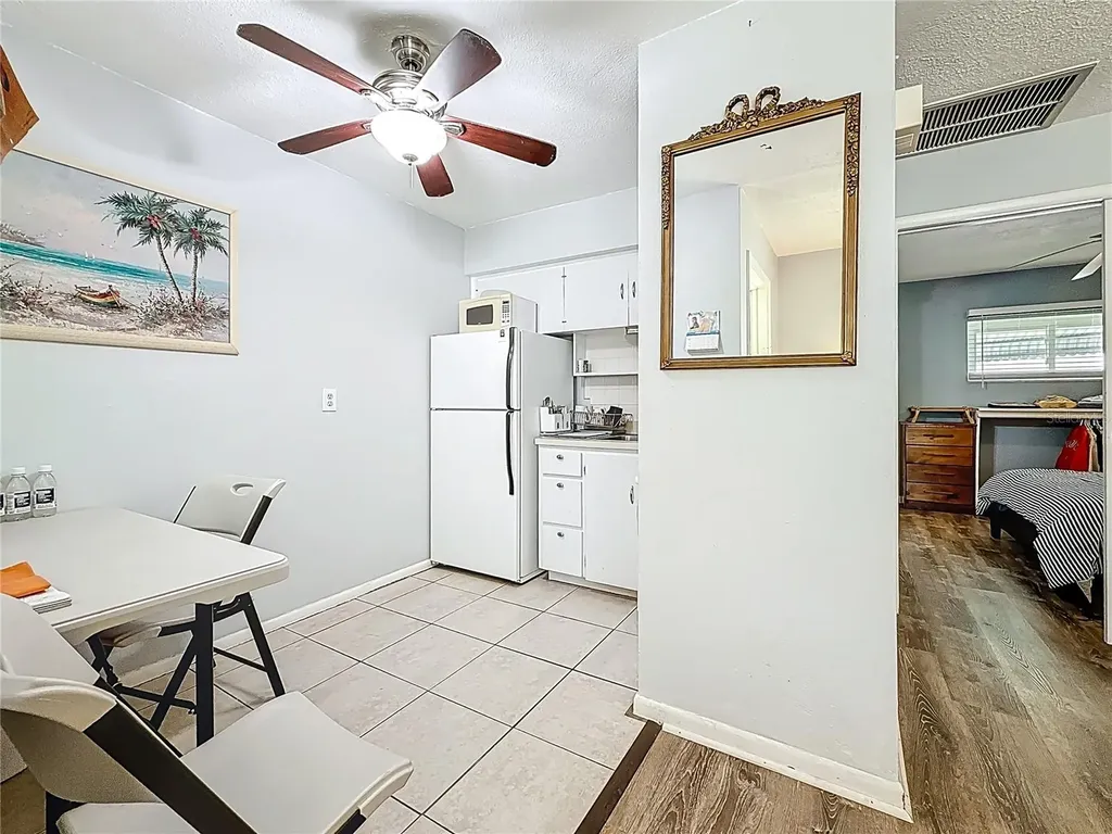 250 Rosery Road NW Largo FL 33770