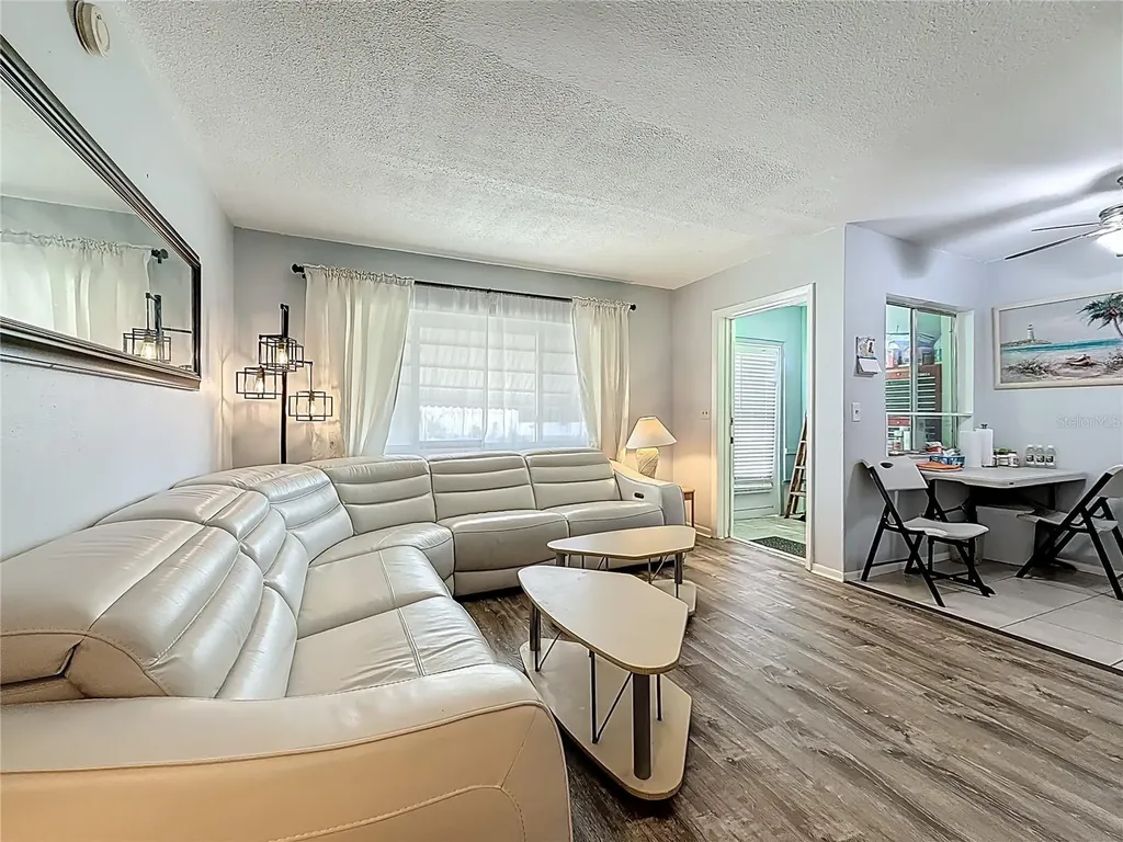 250 Rosery Road NW Largo FL 33770