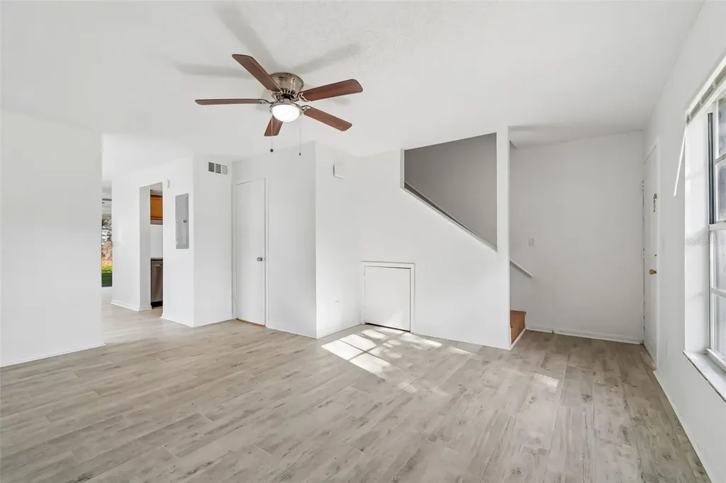 5182 Sunridge Palms Drive Tampa FL 33617