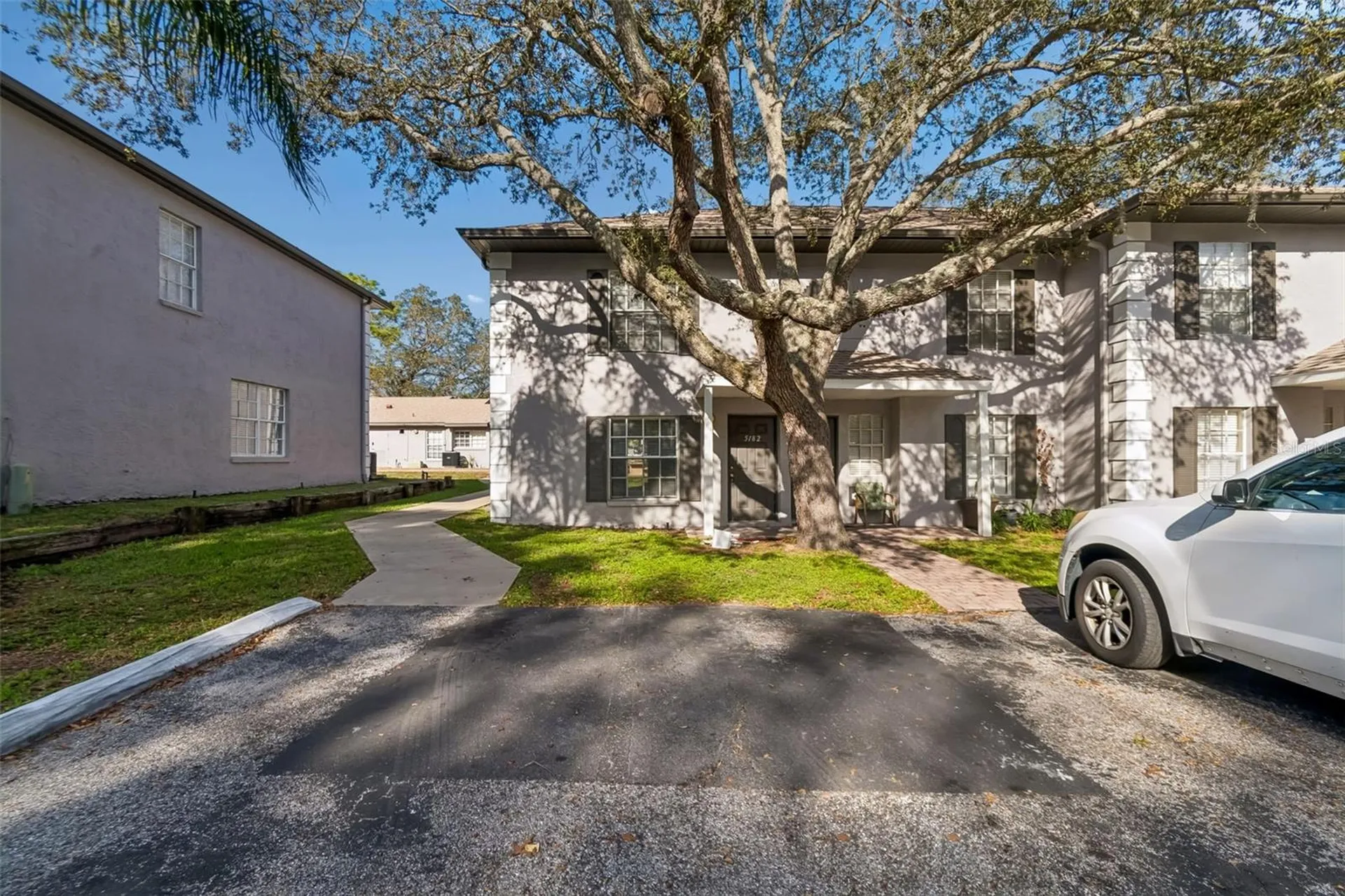 5182 Sunridge Palms Drive Tampa FL 33617