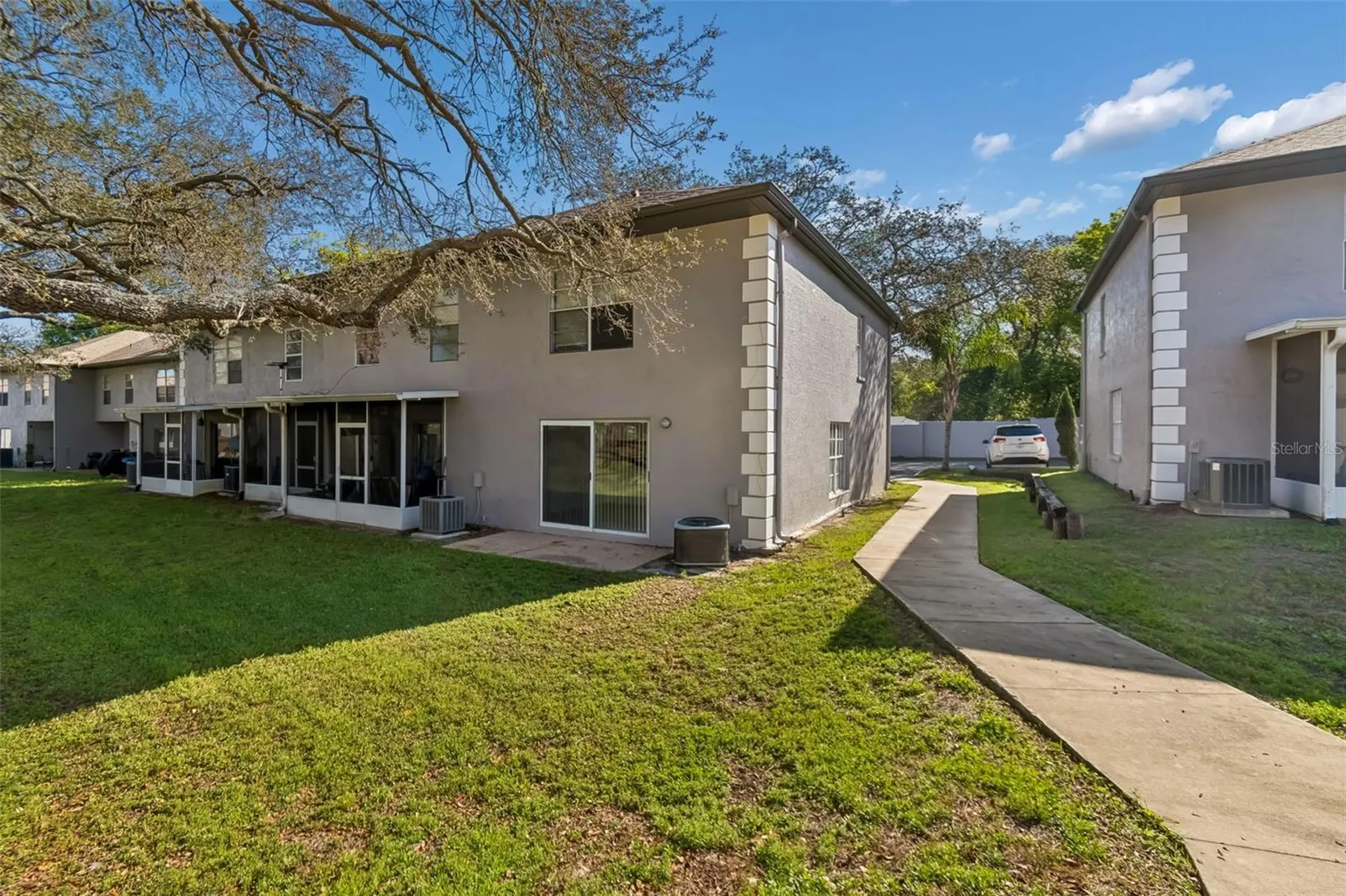 5182 Sunridge Palms Drive Tampa FL 33617