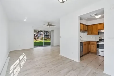 5182 Sunridge Palms Drive Tampa FL 33617