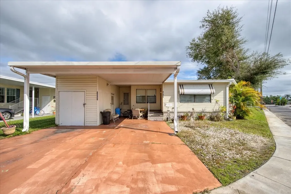 34047 Avocado Drive N Pinellas Park FL 33781