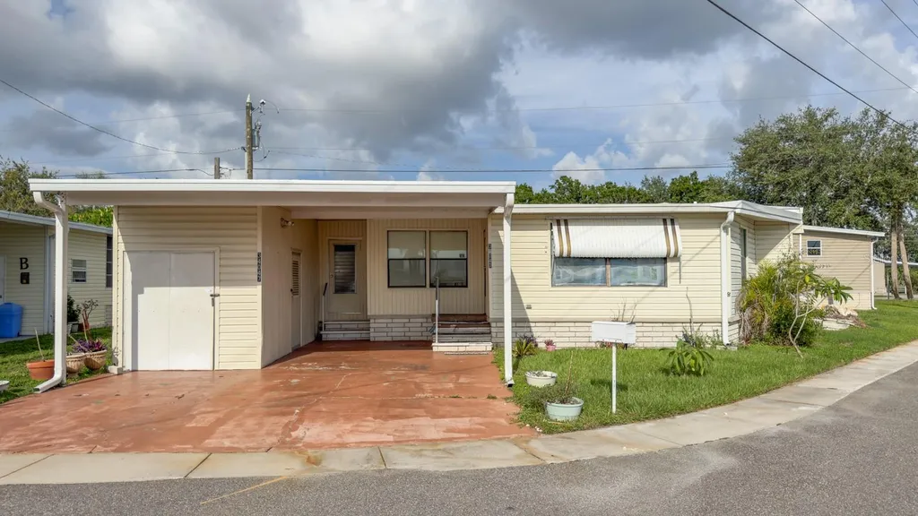 34047 Avocado Drive N Pinellas Park FL 33781