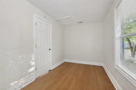1777 28th Avenue N St Petersburg FL 33713