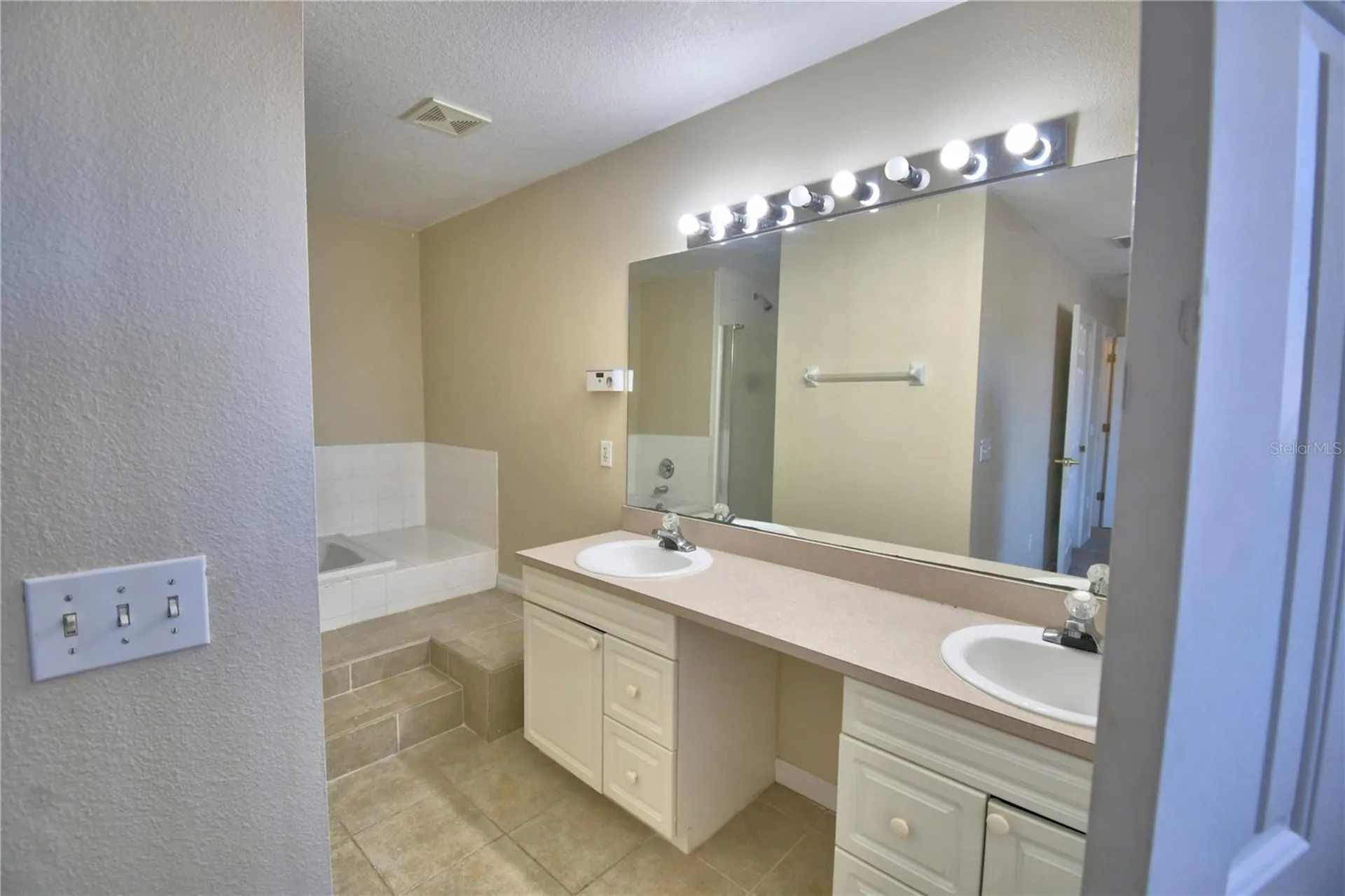 217 Australian Way Davenport FL 33897