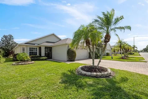 3905 Osprey Pointe Circle Winter Haven FL 33884