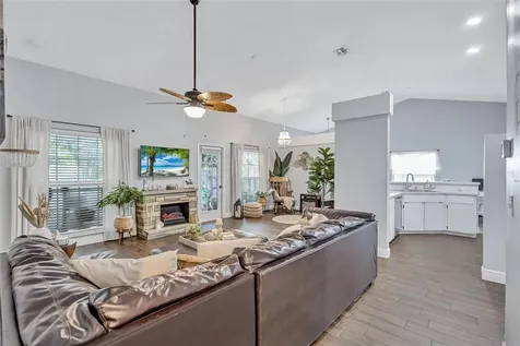 1640 Countrywood Street Tarpon Springs FL 34689