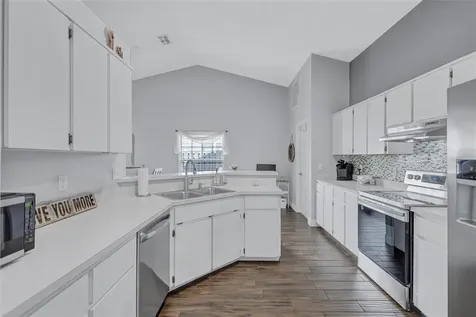 1640 Countrywood Street Tarpon Springs FL 34689