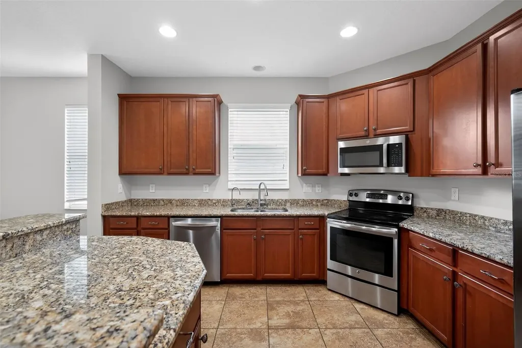 15303 Long Cypress Drive Ruskin FL 33573