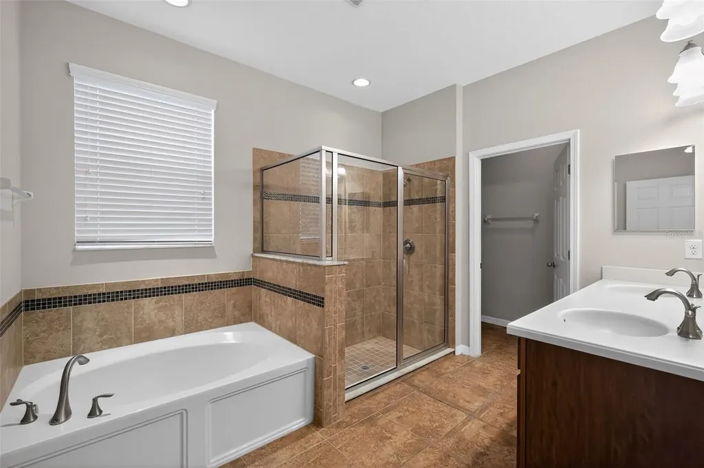 15303 Long Cypress Drive Ruskin FL 33573