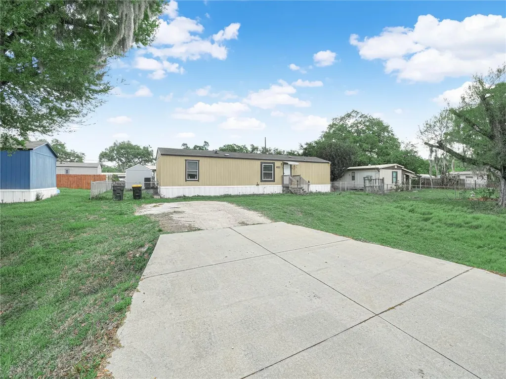 1418 Eva Avenue Lakeland FL 33803