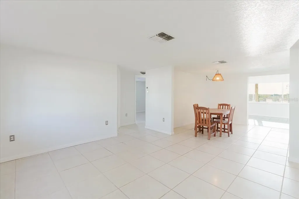 12825 5th Isle Hudson FL 34667