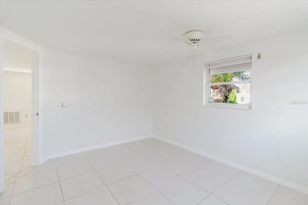 12825 5th Isle Hudson FL 34667