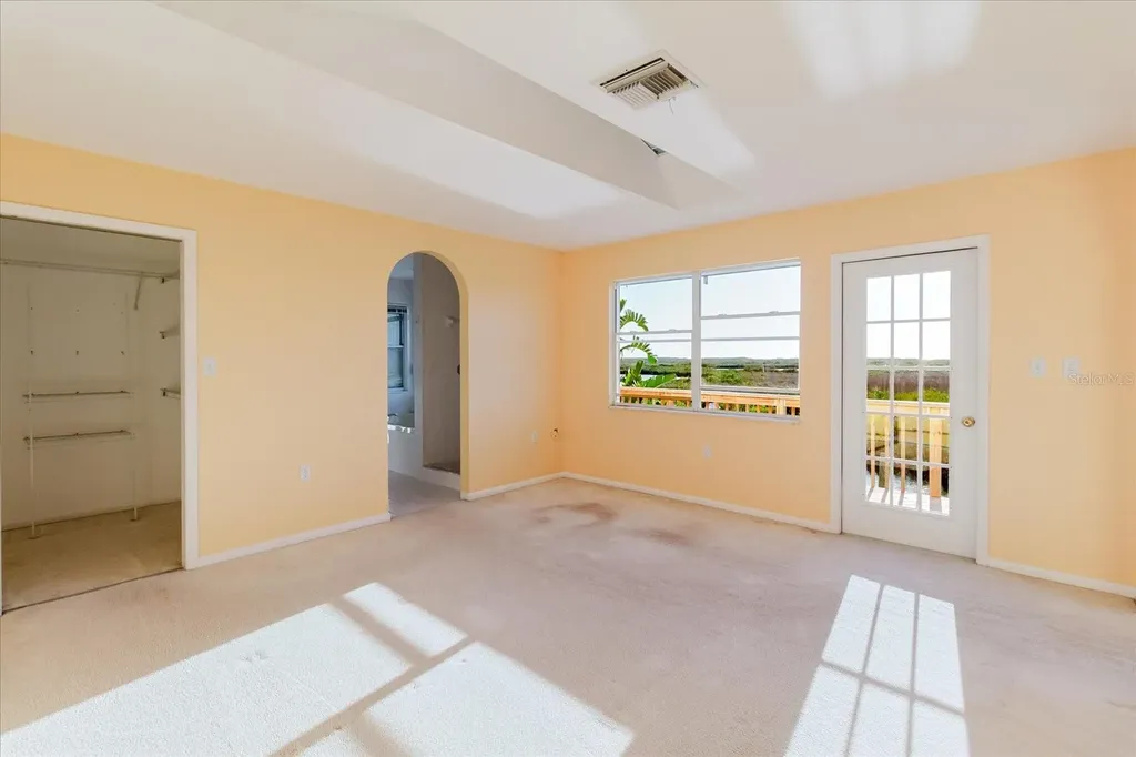 12825 5th Isle Hudson FL 34667