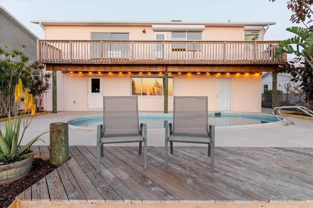 12825 5th Isle Hudson FL 34667