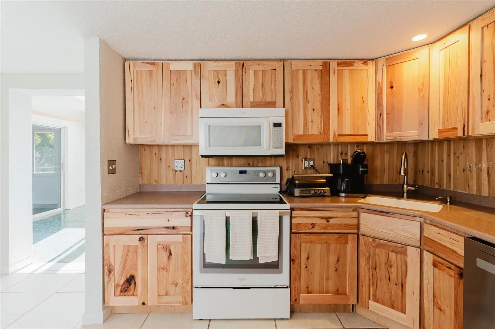 12825 5th Isle Hudson FL 34667