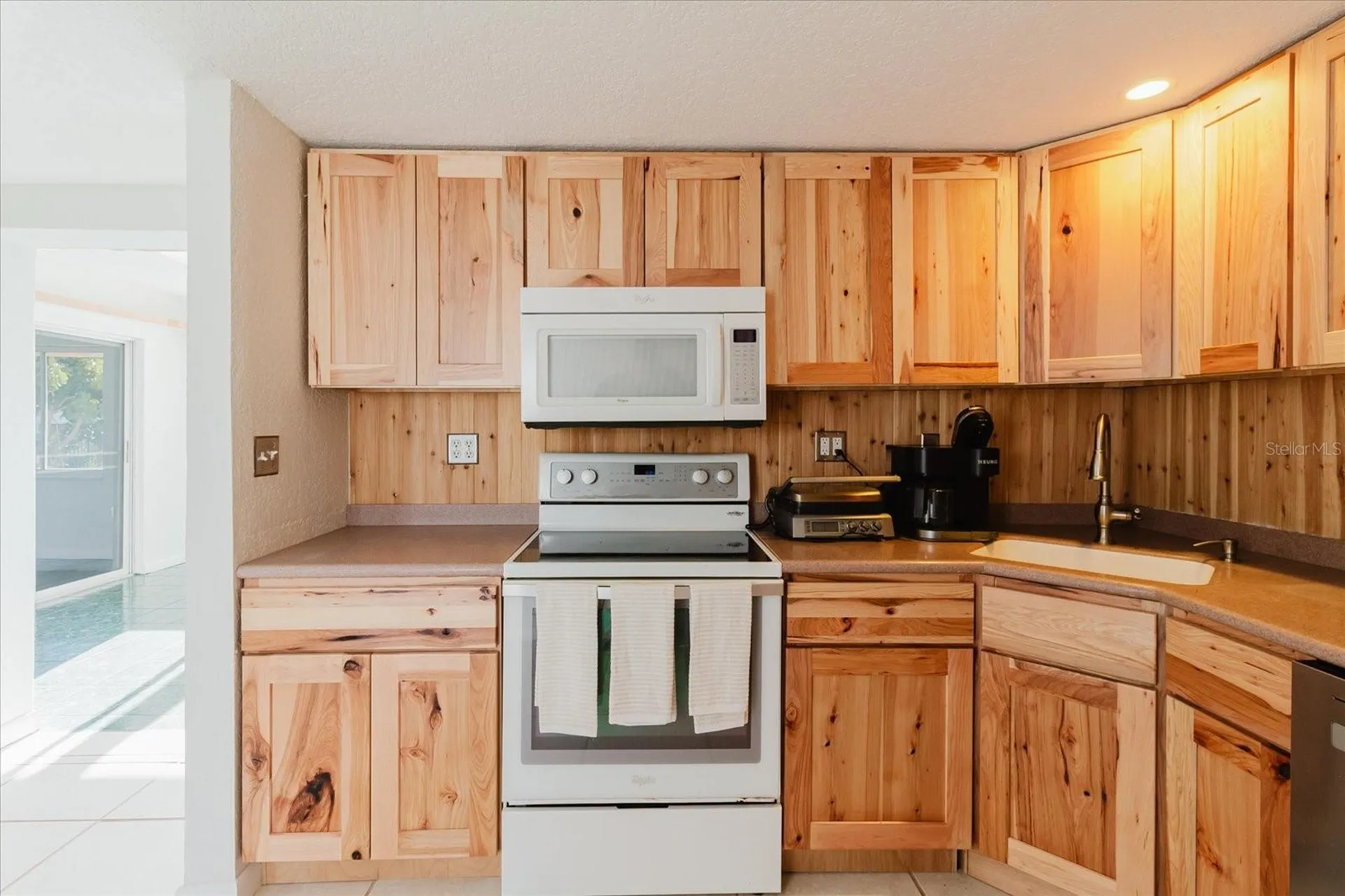 12825 5th Isle Hudson FL 34667