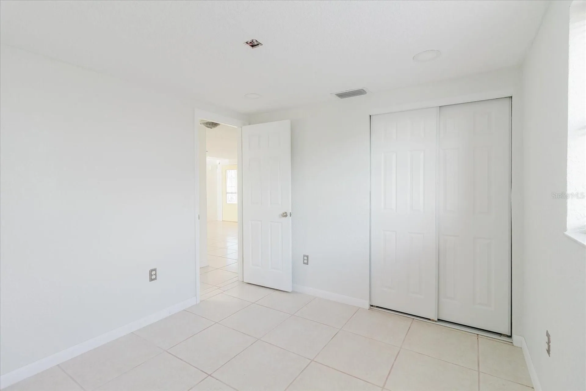 12825 5th Isle Hudson FL 34667