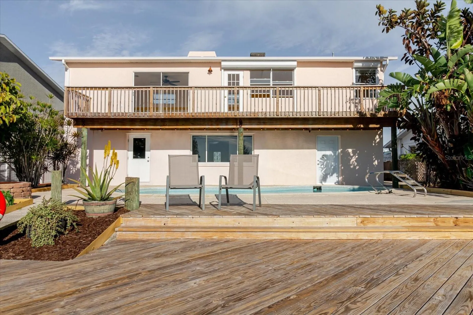 12825 5th Isle Hudson FL 34667