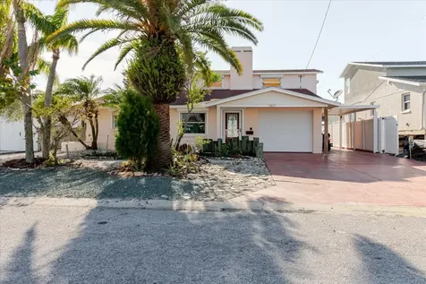 12825 5th Isle Hudson FL 34667
